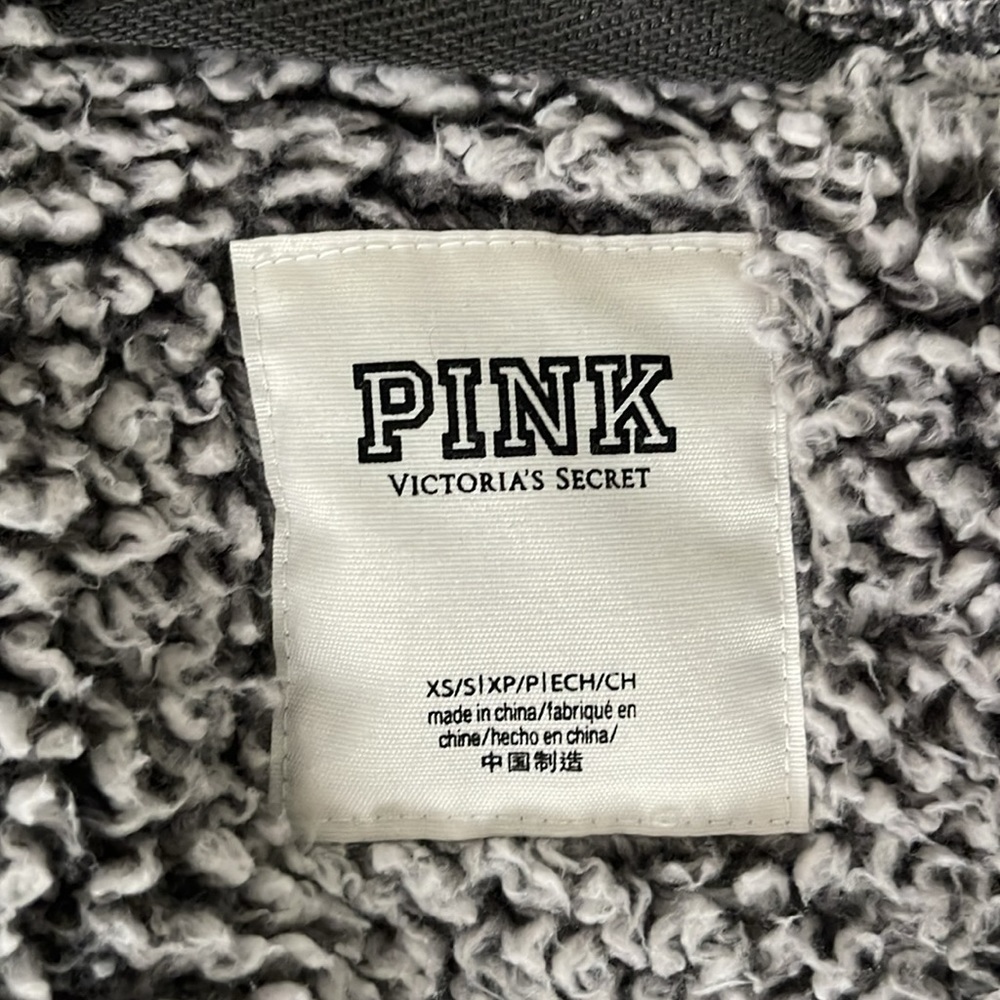 XS/S Victoria Secret Cozy Jacket - Picture 2 of 2